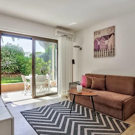 Apartment Studio Avec Jardin - A Deux Pas De La Plage *